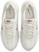 WMNS NIKE INITIATOR