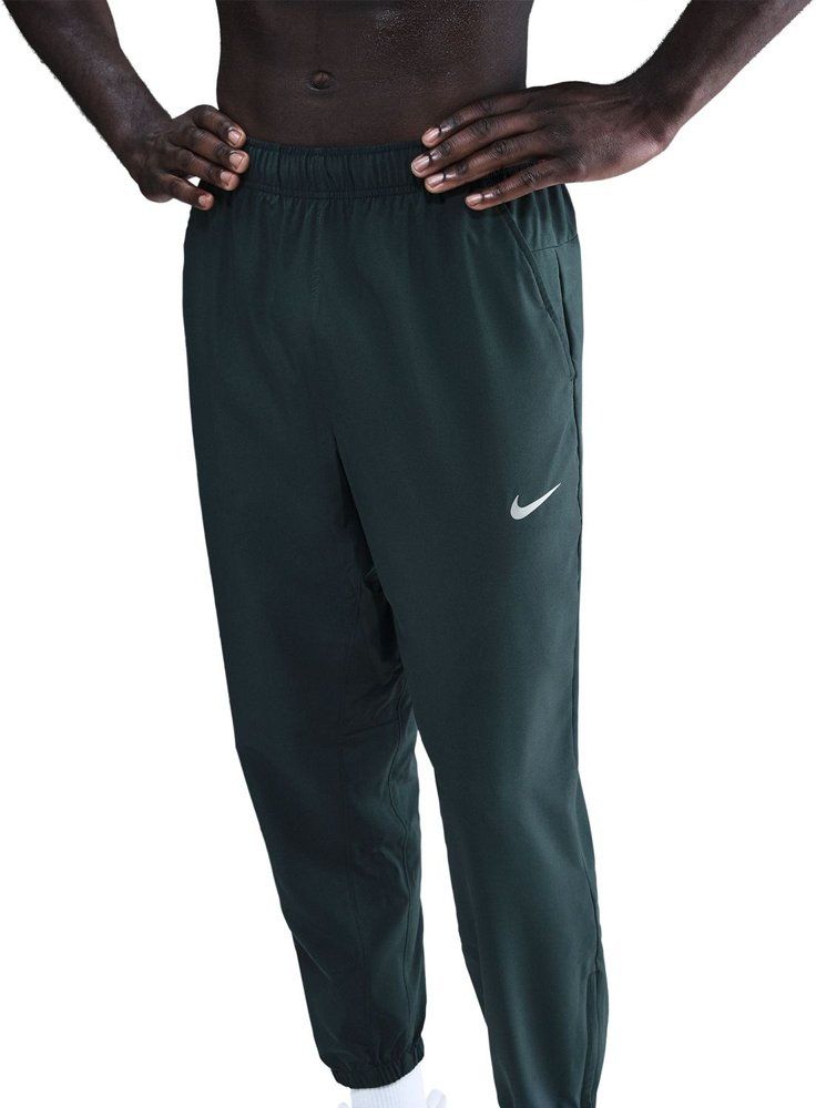 NIKE Herren Sporthose M NK DF FORM PANT TPR