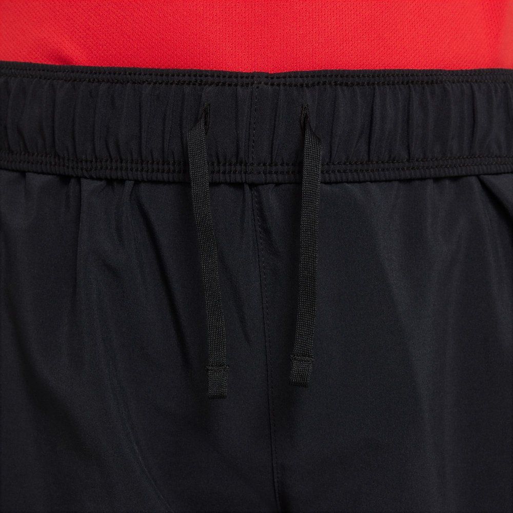 NIKE Kinder Hose B NK DF MULTI PANT ESSNTL
