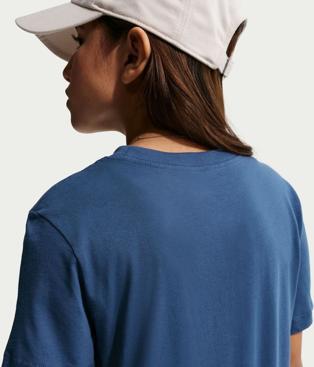 K NSW TEE FUTURA HBR