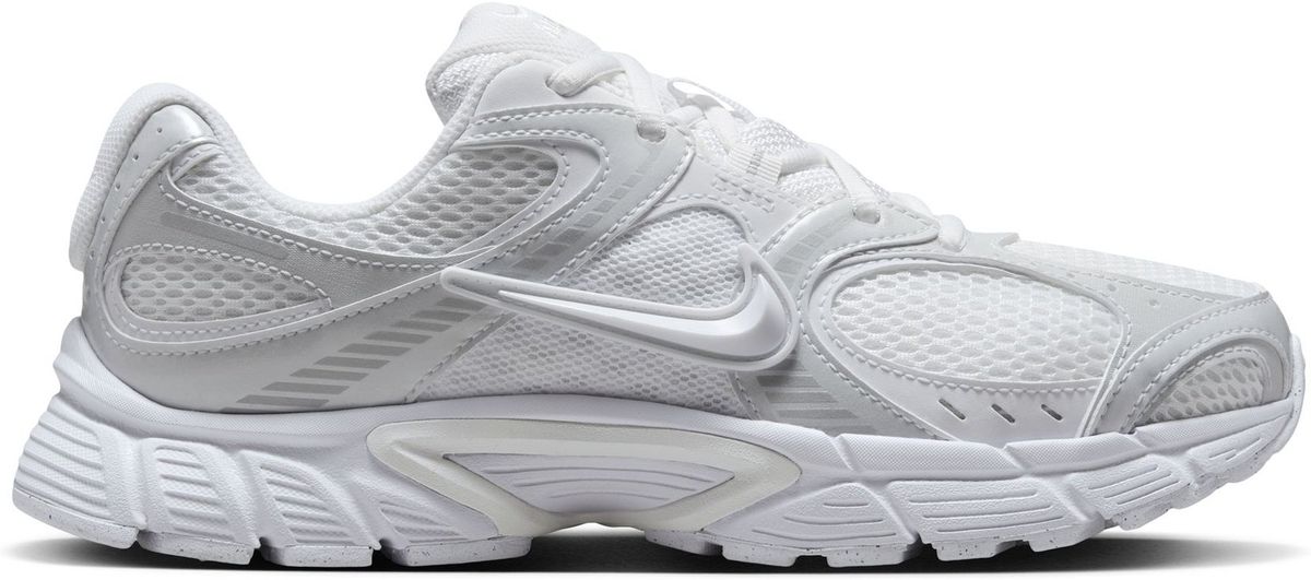 W NIKE V5 RNR