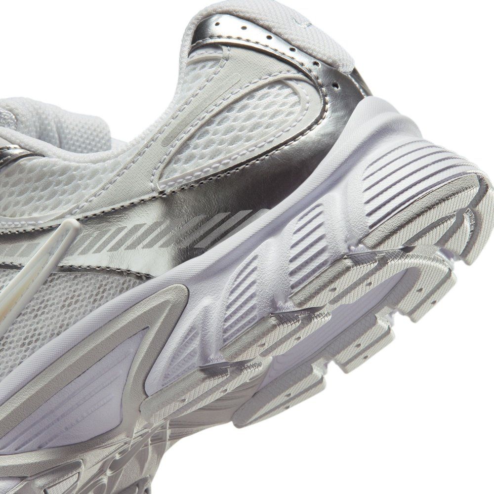 NIKE Damen Freizeitschuhe W V5 RNR