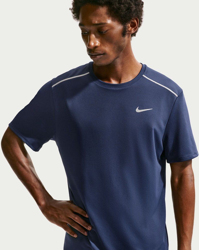NIKE Herren T-Shirt Miler