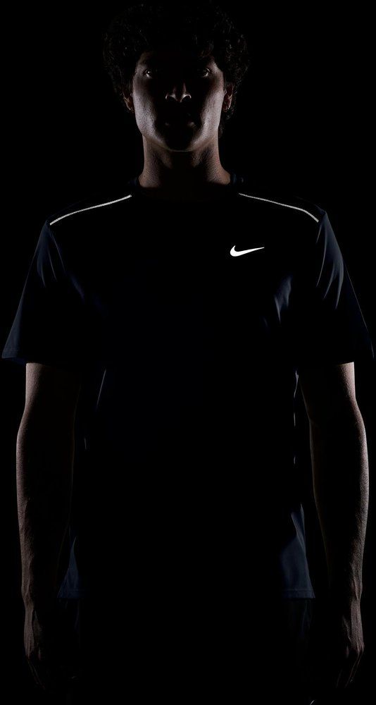 NIKE Herren T-Shirt Miler