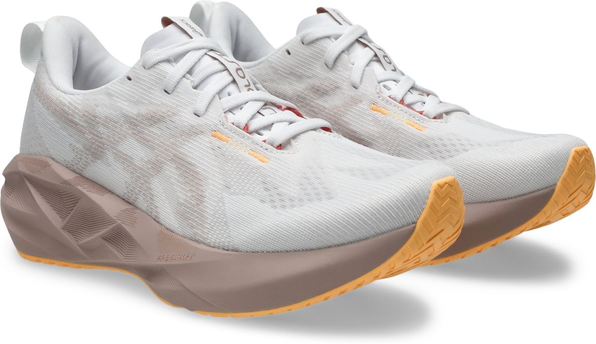 ASICS Damen Laufschuhe NOVABLAST 5