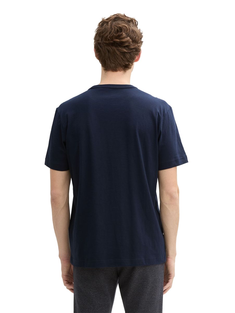 t-shirt with print