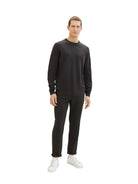 basic crewneck knit
