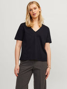JXANNIE REG VNECK SS TEE JRS NOOS