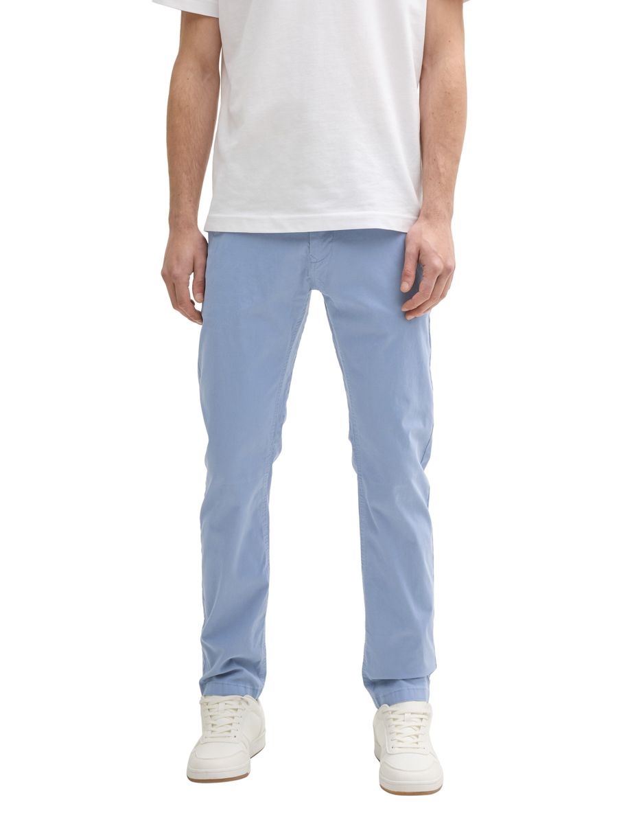 tapered chino