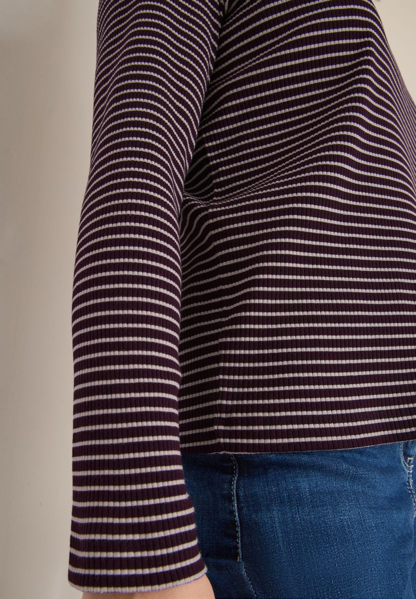 Gestreiftes Langarmshirt
