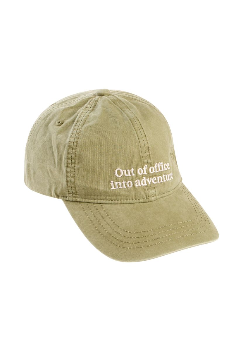 Caps