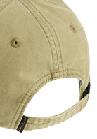 Caps