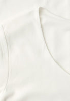 Basic T-Shirt mit Herzausschnitt