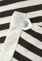T-Shirt mit Rundhals und Knopfdetail