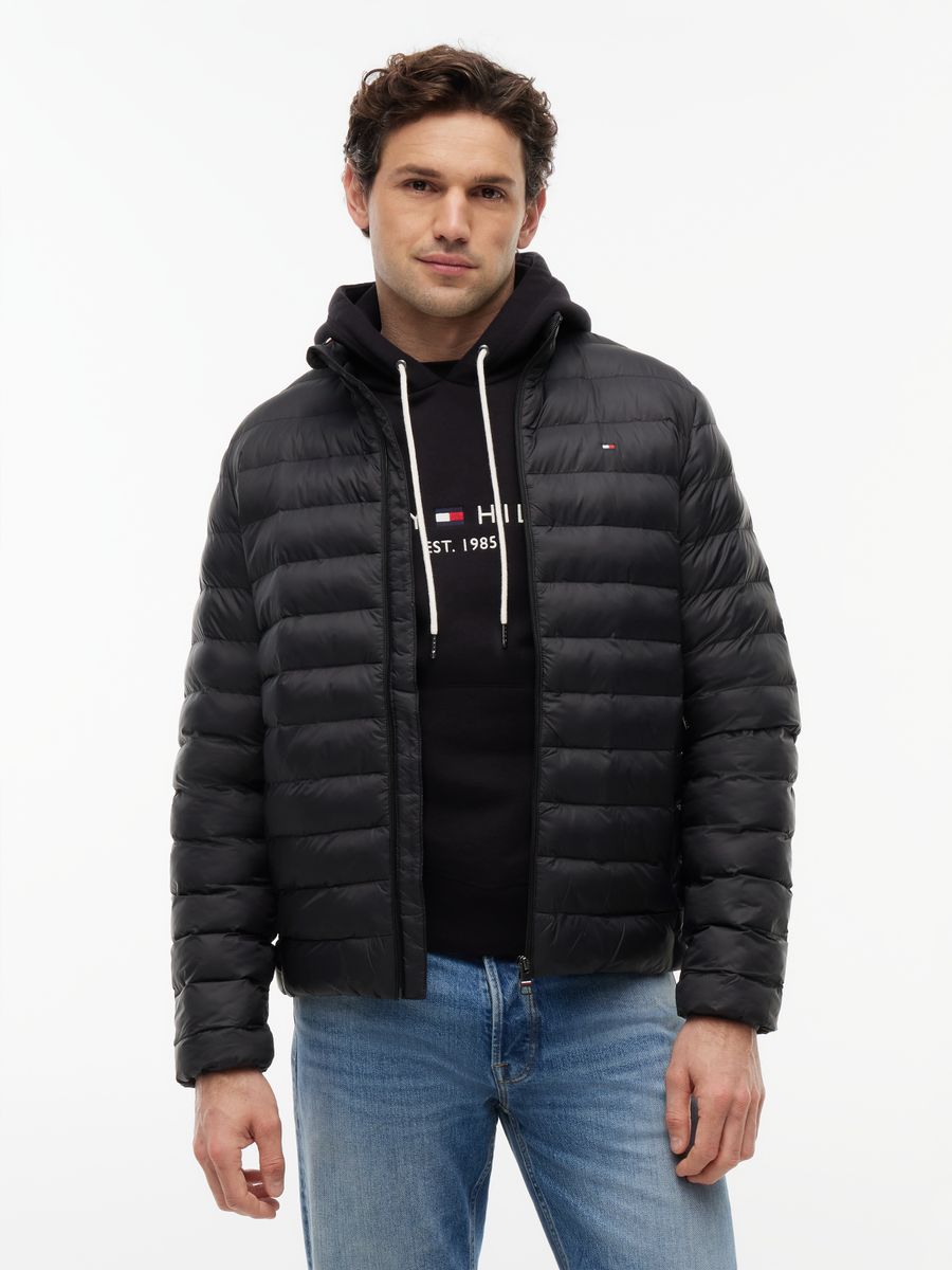 CORE PACKABLE RECYCLED JACKET