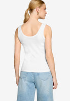 Top  mit floraler Spitze