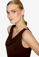 Midikleid  tailliert mit Wasserfallausschnitt
