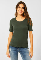 Basic T-Shirt mit Rundhals in Unifarbe