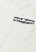 T-Shirt mit dekorativer Brusttasche