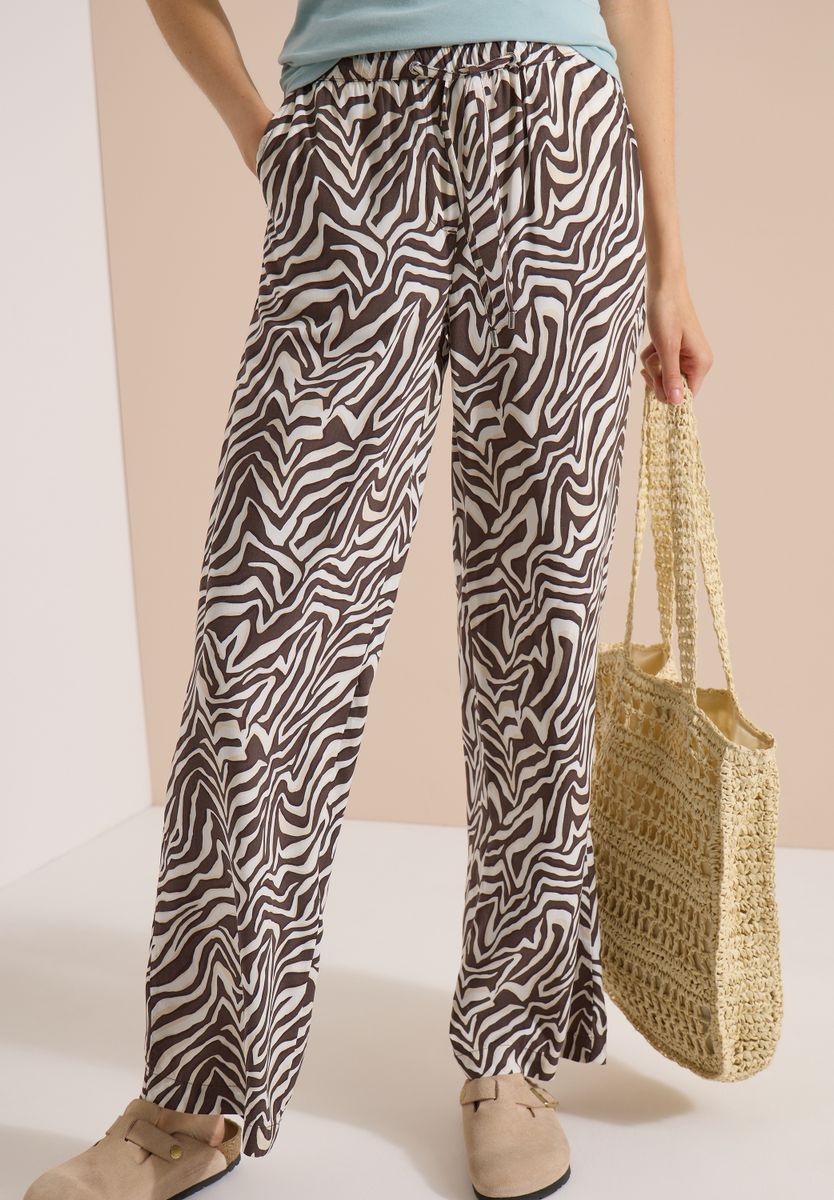 Straight Leg Hose mit Zebraprint