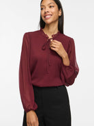 VIFALIA V-NECK TIE L/S TOP