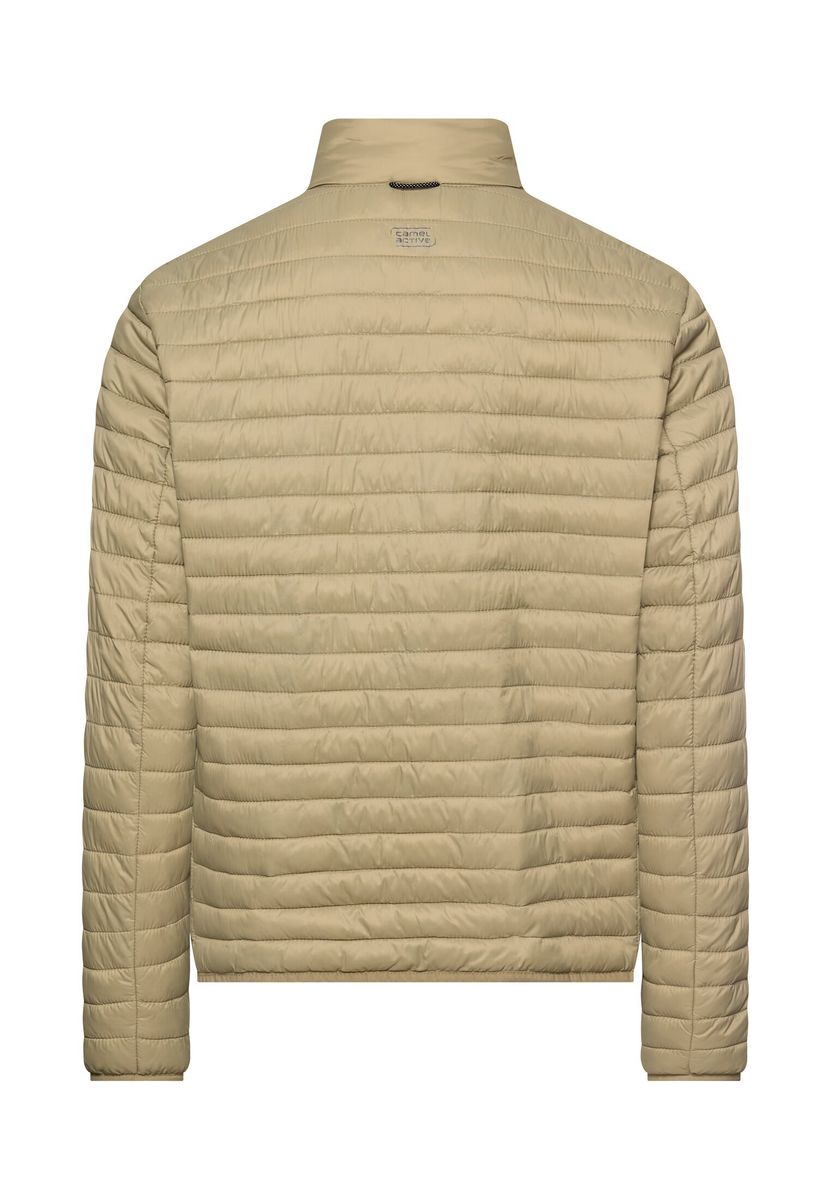 Stepppjacke mit wasserabweisender Funktion