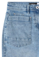 Barrel Leg Jeans mit aufgesetzten Taschen