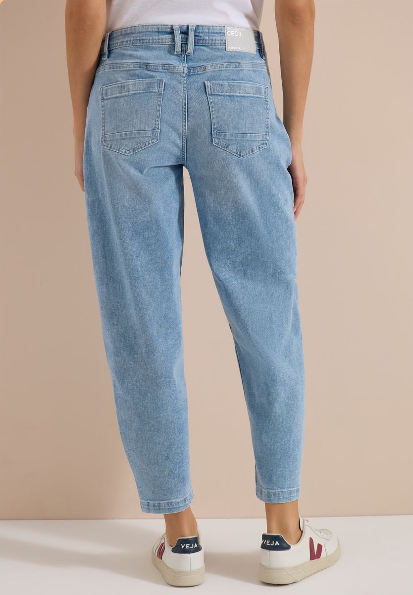 Barrel Leg Jeans mit aufgesetzten Taschen
