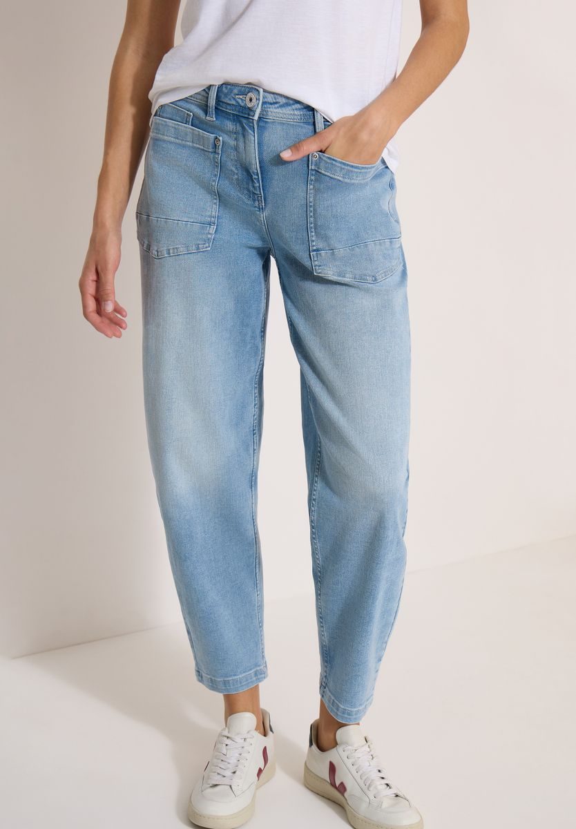Barrel Leg Jeans mit aufgesetzten Taschen