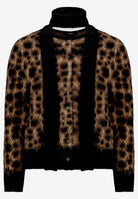 Flauschige Leo-Strickjacke mit Schal