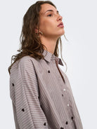 ONLNEW LINA GRACE STR EMB SHIRT NOOS WVN