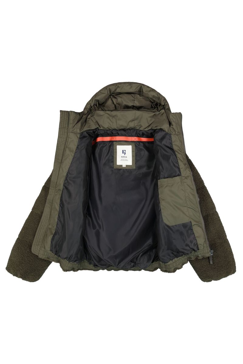 GJ2630811
