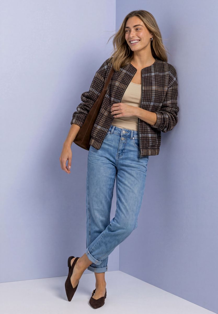 Jacke mit Rundhals und Cord-Struktur