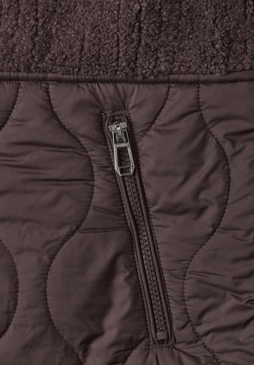Teddy-Jacke mit Softshelldetails