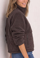 Teddy-Jacke mit Softshelldetails