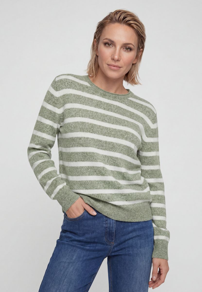 Pullover Long Sleeves