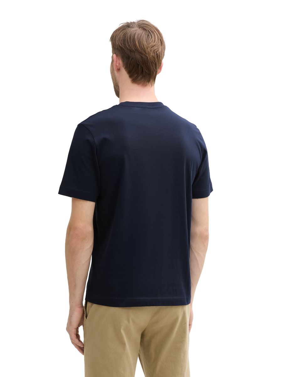 t-shirt with print
