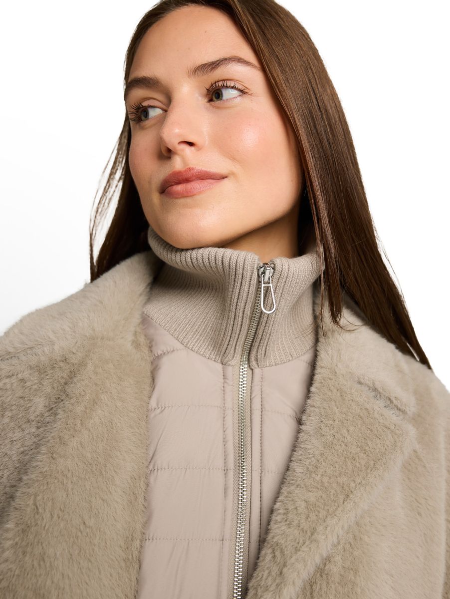 Cosy Cape Jacke im 2-in-1-Look