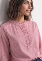 Langarm Cordbluse mit Rüschendetails