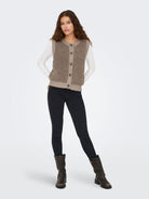 JDYEIRA LIFE S/L ON BUTTON VEST KNT NOOS