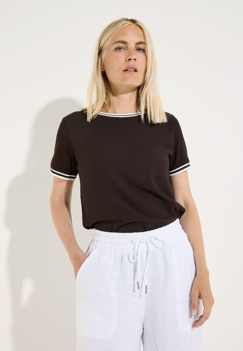 Blusenshirt mit Kontrastabschlüssen
