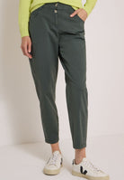 Mid Waist Barrel Leg Hose im Casual Fit