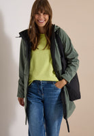 Softshell Mantel mit Kapuze