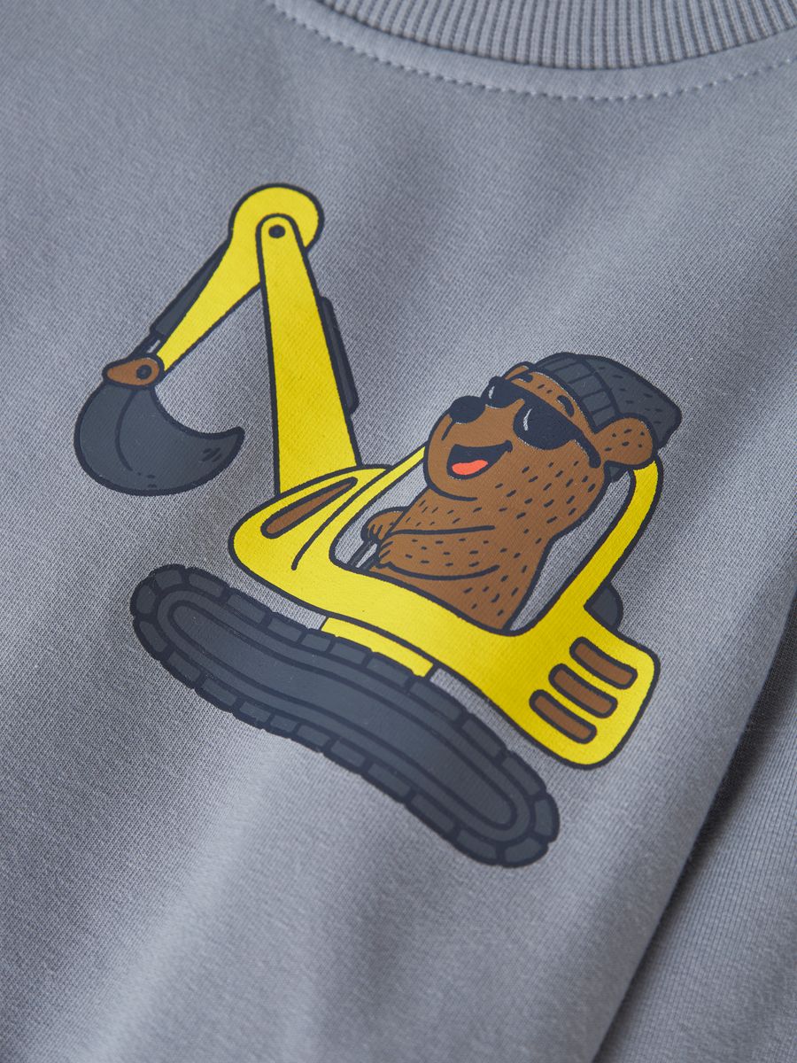 NMMVUGO LS NREG SWEAT BRU