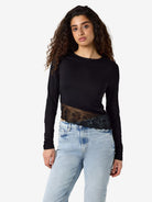NMJUNE L/S ASSYM LACE TOP