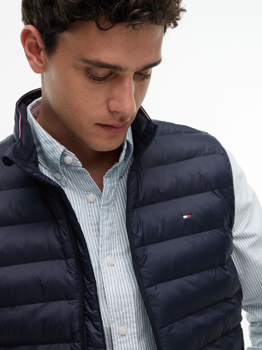 CORE PACKABLE RECYCLED VEST