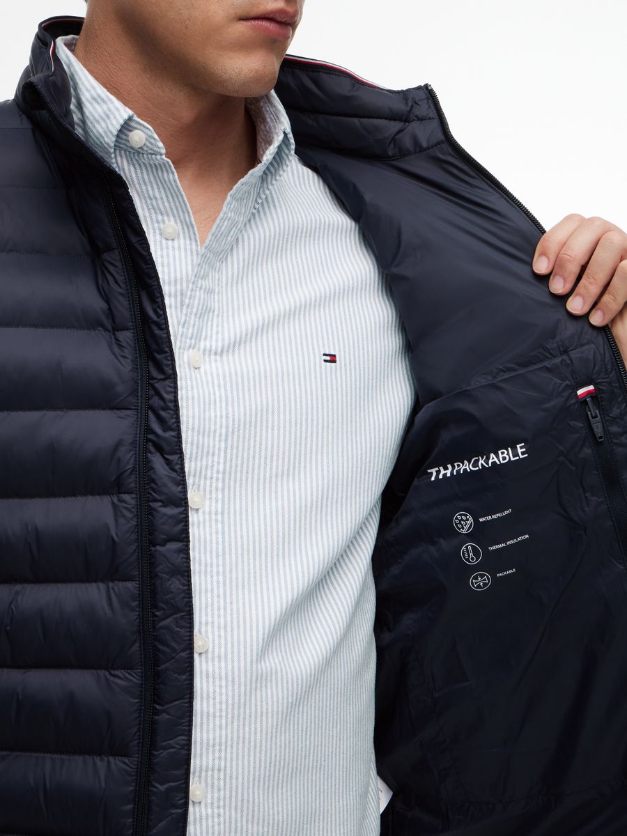 CORE PACKABLE RECYCLED VEST