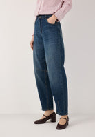 Barrel Jeans