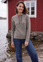 Shirt in Rippstruktur mit Funnel Neck
