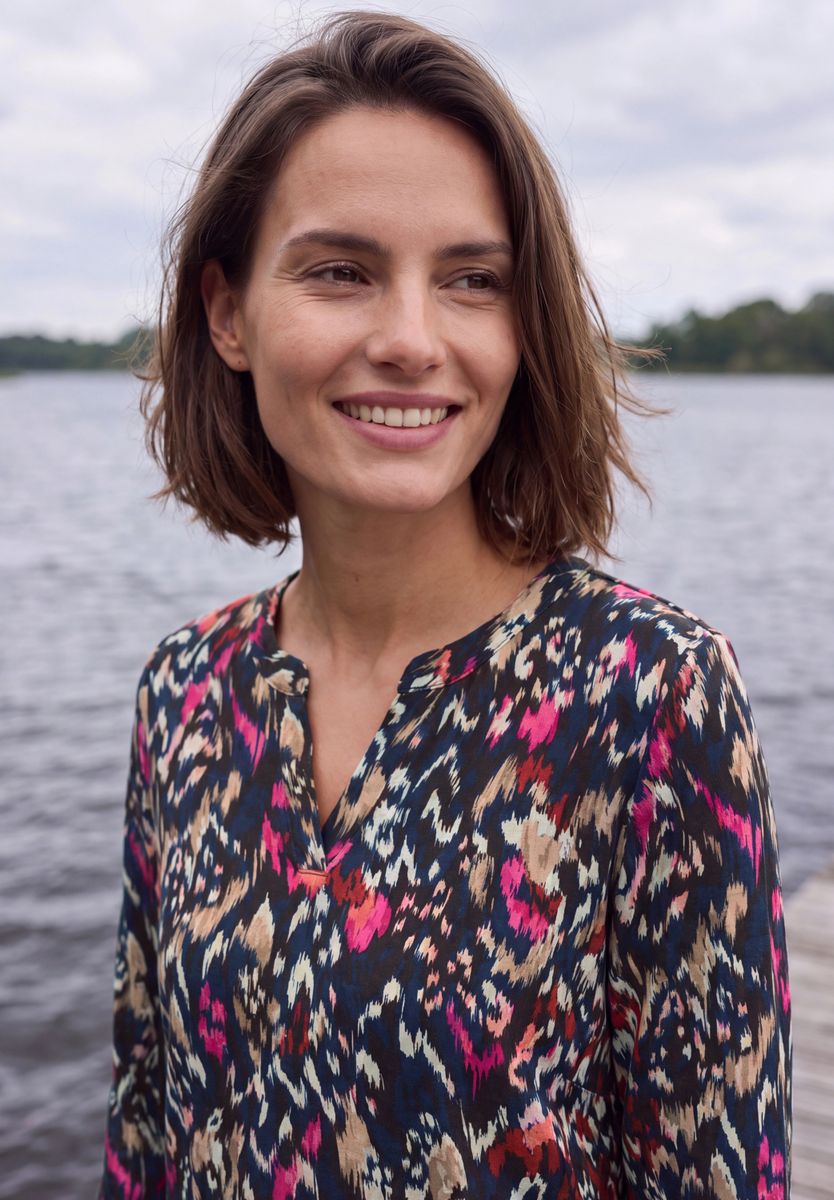 Shirt mit Split Neck im Tunika-Look